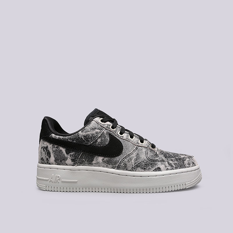 Женские кроссовки Nike WMNS Air Force 1 `07 LXX (AO1017-001)  - цена, описание, фото 1